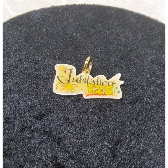 Jubilation 125 Vintage Gold-Tone Enamel charm - Picture 2 of 3
